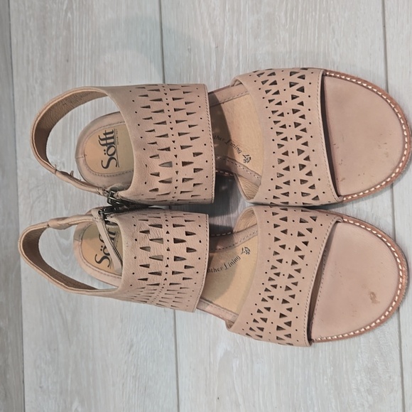 Sofft Women's Tan Leather Ankle Open Toe Sandals Shoes Sz 9M - Picture 3 of 11